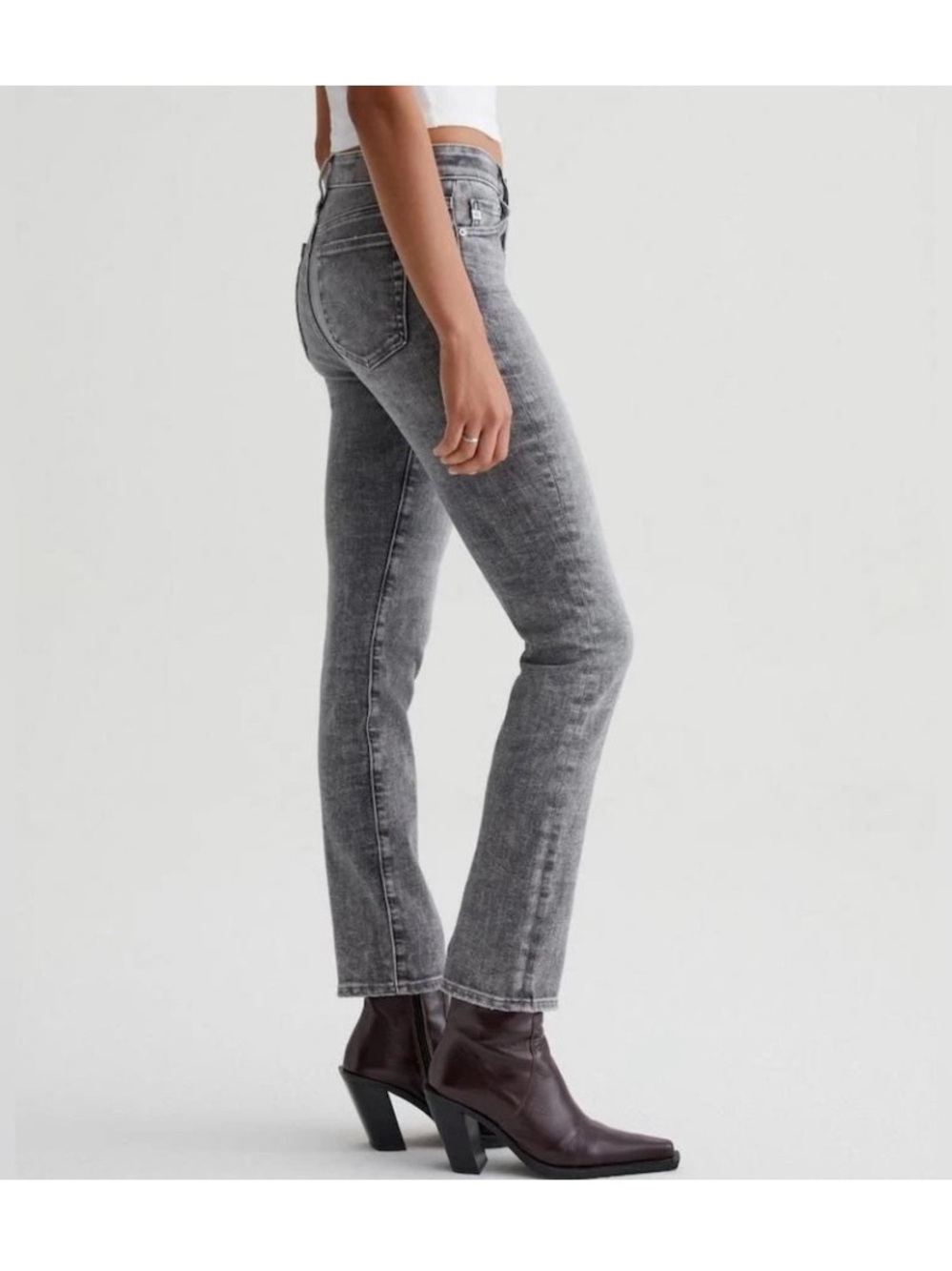 AG Jeans Mari straight leg high rise size 28R - Picture 3 of 9